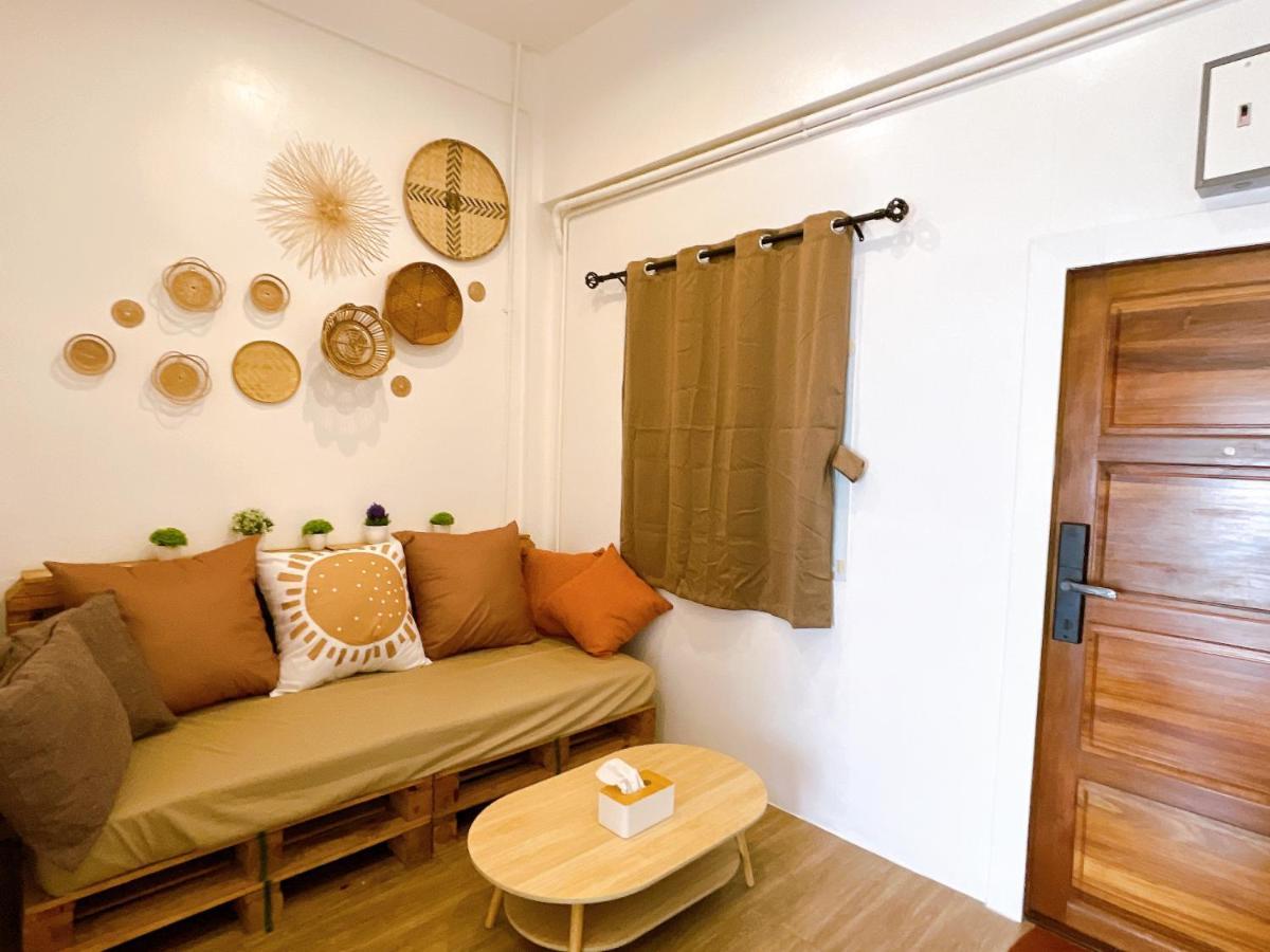 Lively And Cozy Canal House ,Entire House Bangkok Eksteriør bilde